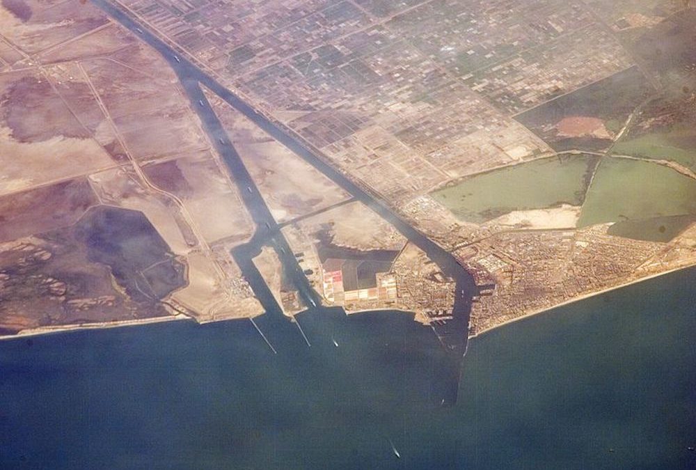 March 2022 Shipping Update: Suez Canal Price Increase Affects Shipping Costs